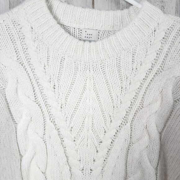 A New Day Cable Knit Sweater White Size Medium - Picture 5 of 9